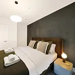 Rosso Suite 2Br & City Views